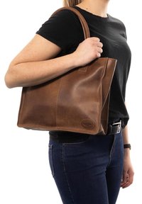 Кожаная сумка Кожаная сумка