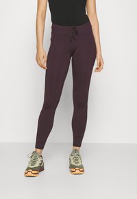 Спортивные штаны Спортивные штаны