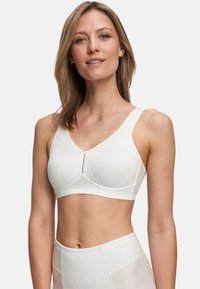 Бюстгальтер Бюстгальтер