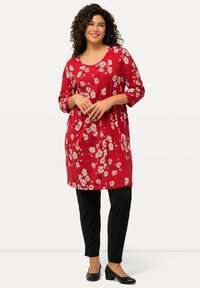 Майка с рукавом три четверти Майка с рукавом три четверти