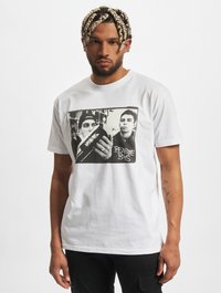 Футболка Футболка