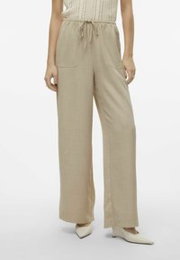 Широкие брюки Широкие брюки