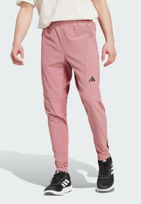 Спортивные штаны Спортивные штаны