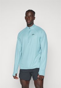 Спортивная майка Спортивная майка