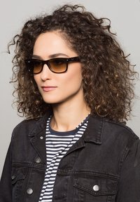 Солнечные очки Солнечные очки