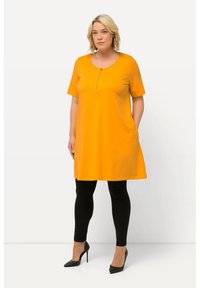 Длинная майка Длинная майка