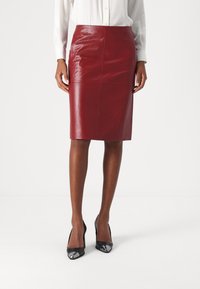 Кожаная юбка Кожаная юбка