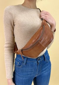 Кожаная сумка Кожаная сумка