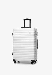 Чемодан на колесах Чемодан на колесах