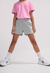 Шорты Шорты