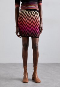 Вязаная юбка Вязаная юбка