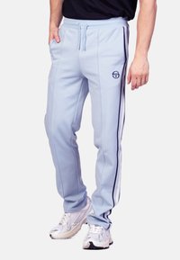 Спортивные штаны Спортивные штаны