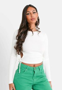 Лонгслив Лонгслив