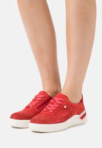 Сникерсы Сникерсы