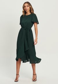 Летнее платье Летнее платье