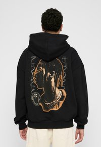 Толстовка Толстовка