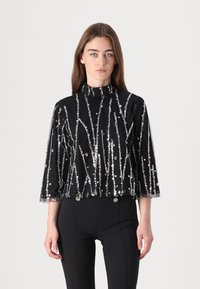 Блузка Блузка