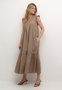 Длинное платье Длинное платье