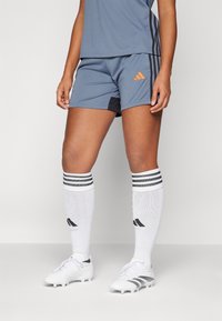 Шорты Шорты