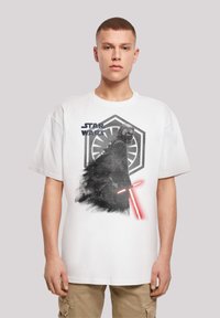 Футболка Футболка