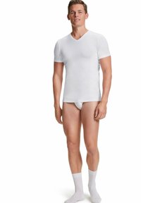 Футболка Футболка