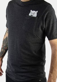 Футболка Футболка