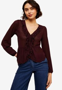 Блузка Блузка