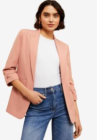 Длинный блейзер Длинный блейзер