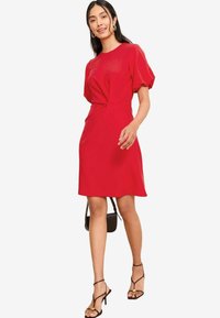 Летнее платье Летнее платье