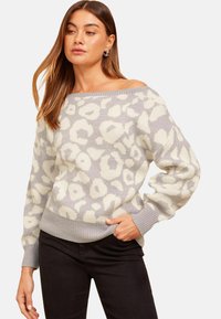 Пуловер Пуловер