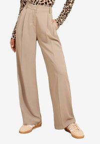 Брюки Брюки