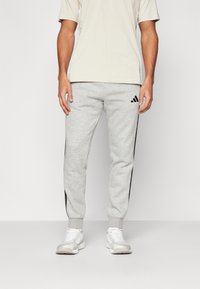 Спортивные штаны Спортивные штаны