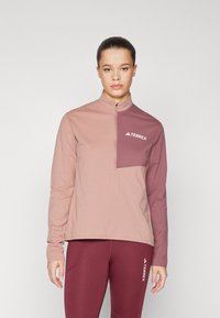 Спортивная майка Спортивная майка