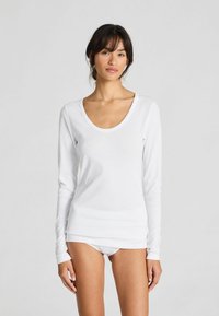 Лонгслив Лонгслив