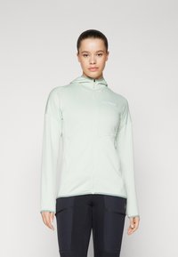 Спортивная толстовка Спортивная толстовка