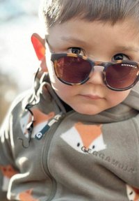 Солнечные очки Солнечные очки