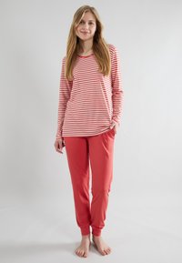 Пижама Пижама