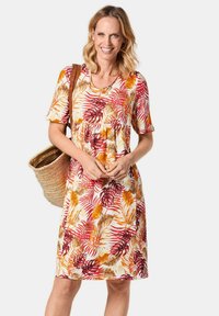 Летнее платье Летнее платье