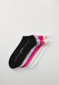 Носки Носки