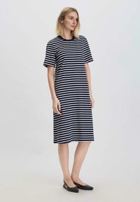 Летнее платье Летнее платье