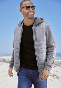 Толстовка Толстовка