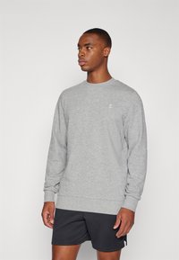 Спортивная кофта Спортивная кофта