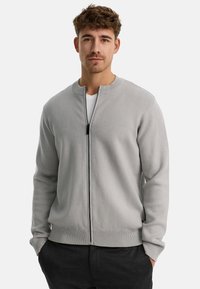 Вязаная кофта Вязаная кофта