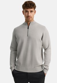 Пуловер Пуловер