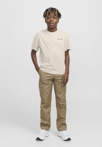 Футболка Футболка