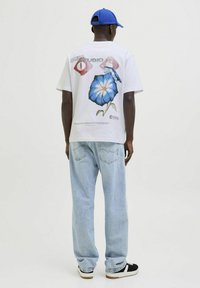 Футболка Футболка