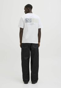 Футболка Футболка