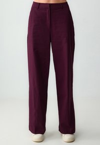 Широкие брюки Широкие брюки