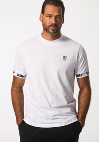 Футболка Футболка