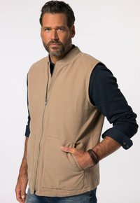 Жилет Жилет